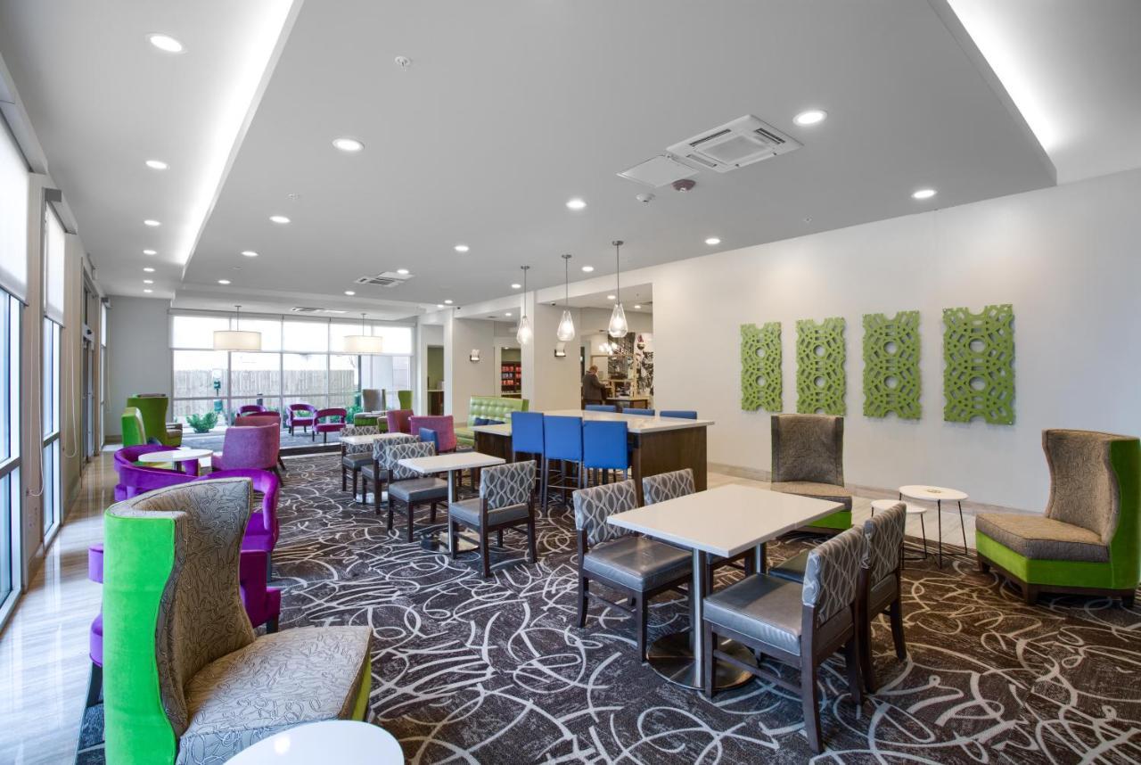 莫比尔温德姆拉昆塔套房酒店 外观 照片